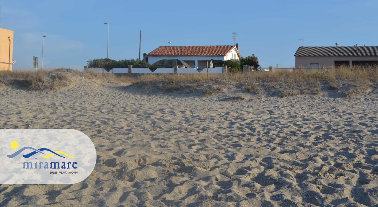 Miramare Struttura Sulla Spiaggia Platamona Extérieur photo